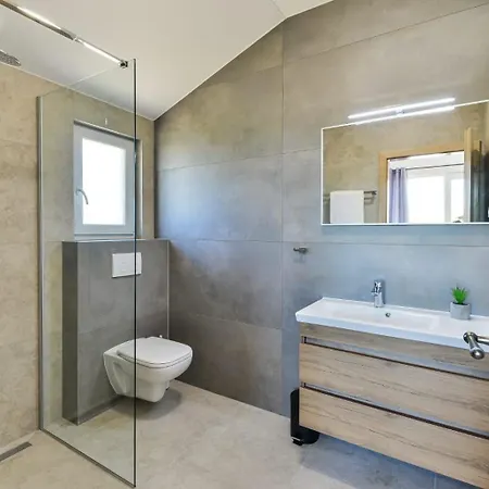 Romantische Mit Pool, Whirlpool Und Sauna Privlaka (Zadar)